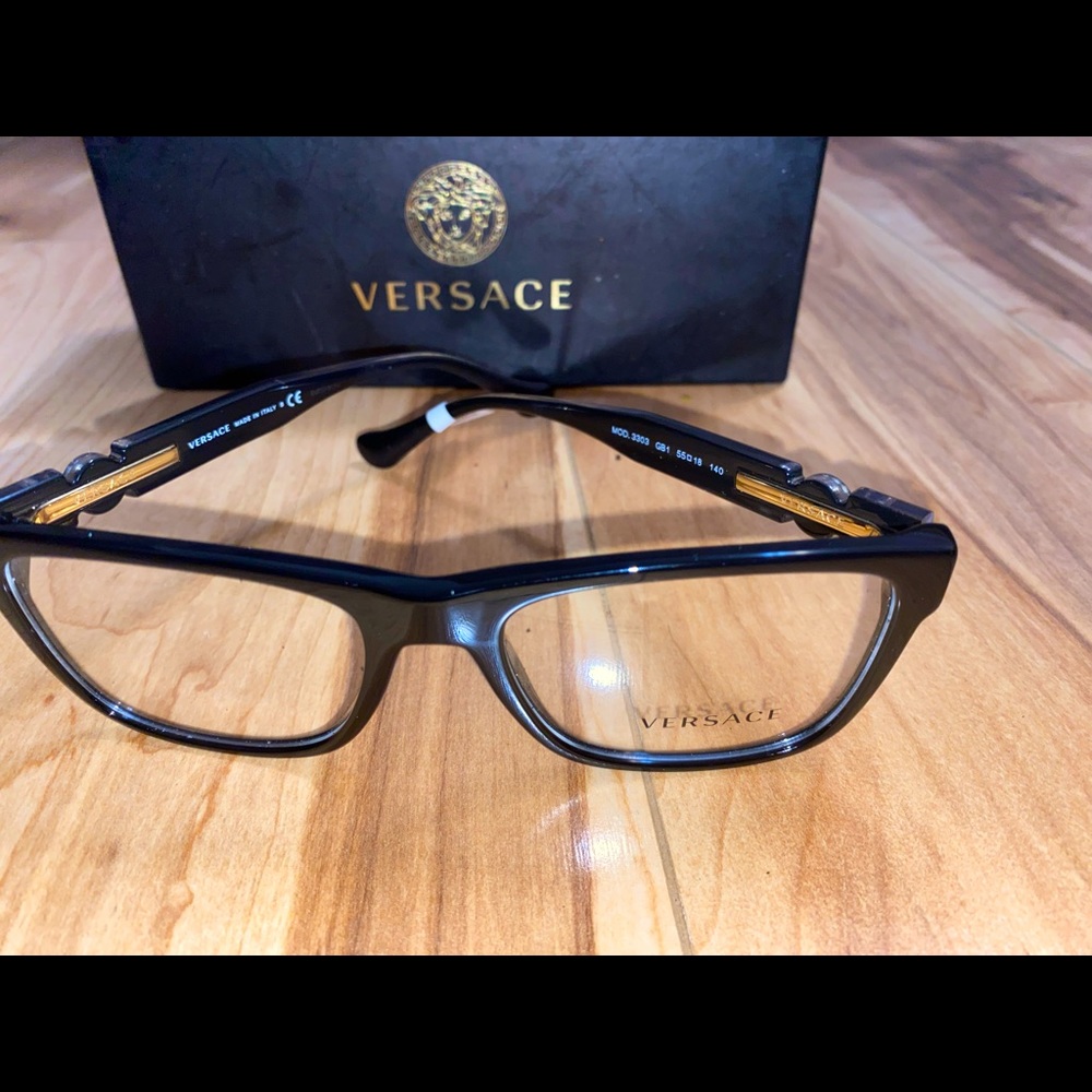 MEDUSA POLIS SUNGLASSES